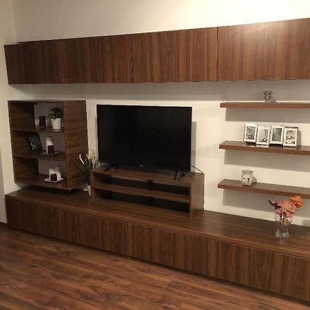 Majestic Luxury Apartment Close To Presidential Palace Bucareste Exterior foto